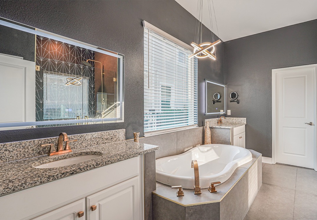 Regal Remodelers project photo 10